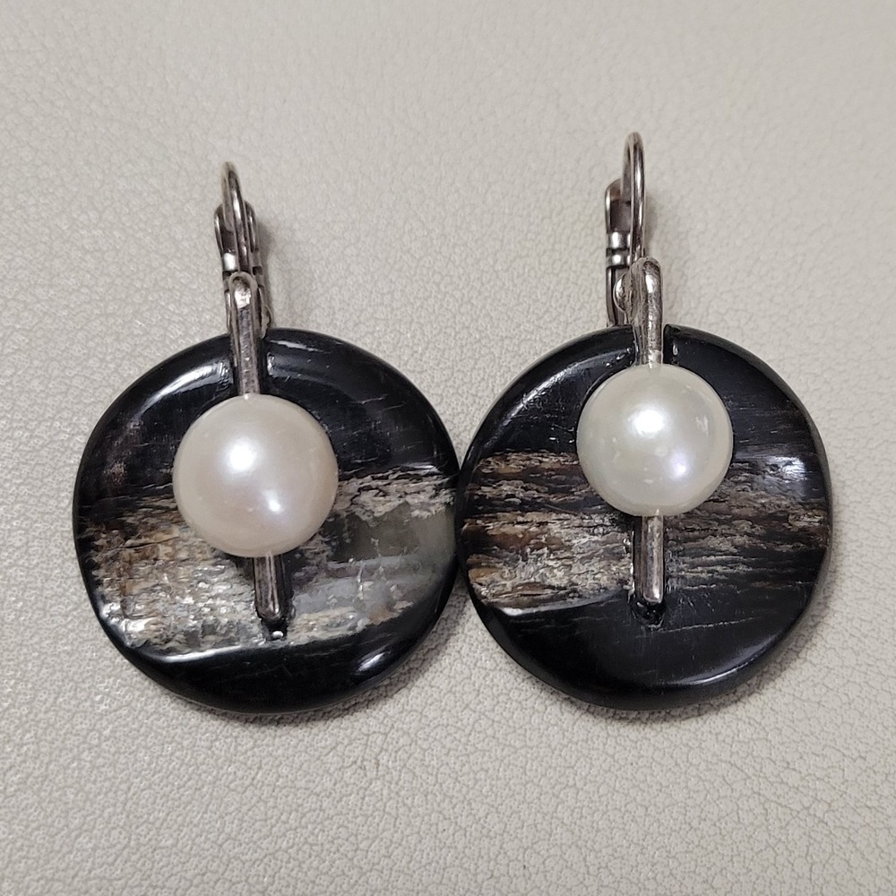 Vintage NATURE‎ BIJOUX Silver Tone & Black Shell Faux Pearl Dangle Drop Earrings